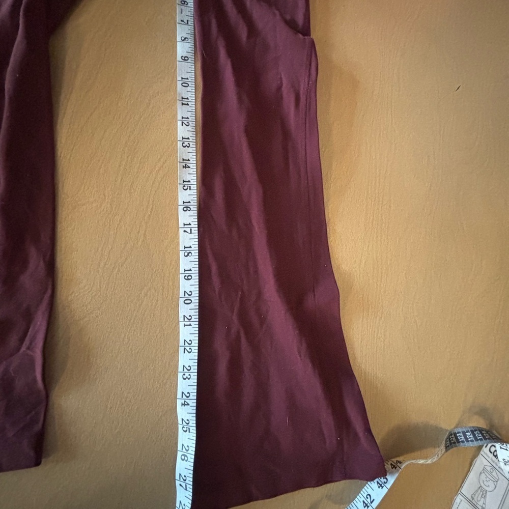 Lululemon High-Waist Flare Yoga Pants - Maroon size 4 28 inch length - Picture 6 of 7